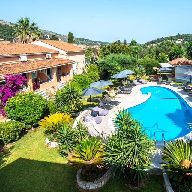 Kassiopi Mare Maisonettes — hoofdfoto