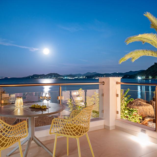 8 Moons Boutique Apartments — hoofdfoto