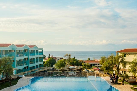 Aparthotel Robolla Beach