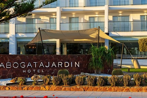 Hotel Cabogata Jardín