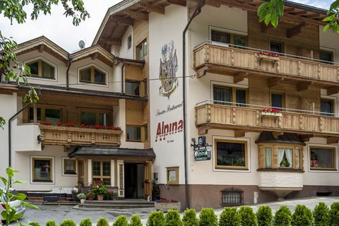 Hotel Alpina