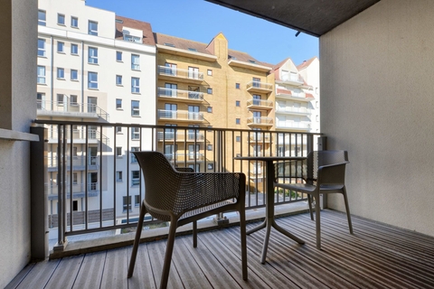 Apartment for 6 people (2 adults - 4 children) with balcony