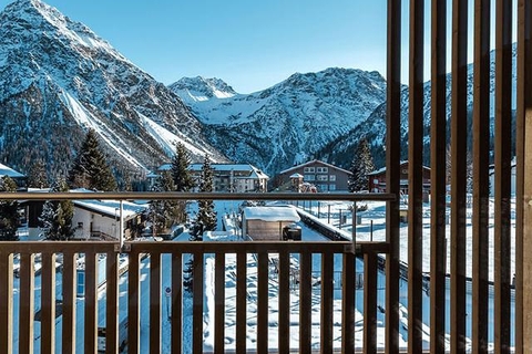 Hotel Aves Homebase Arosa