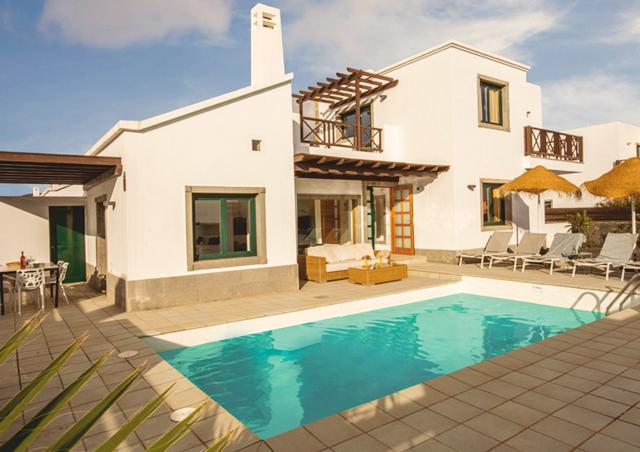 Villas Beach Mate Playa Blanca — hoofdfoto