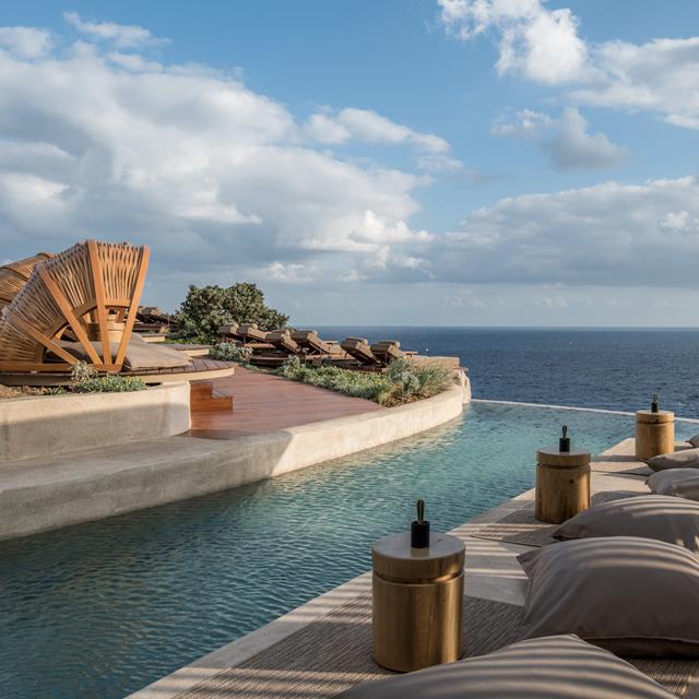 Acro Suites — hoofdfoto