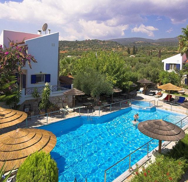 Paris Village — hoofdfoto