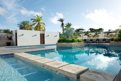 Trupial Inn Hotel