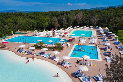 Camping hu Montescudaio Village