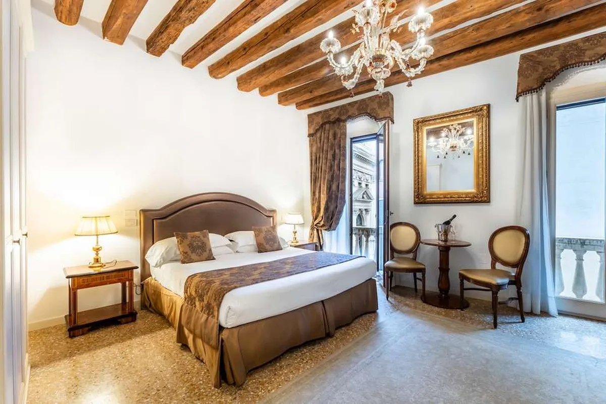 San Teodoro Palace — hoofdfoto