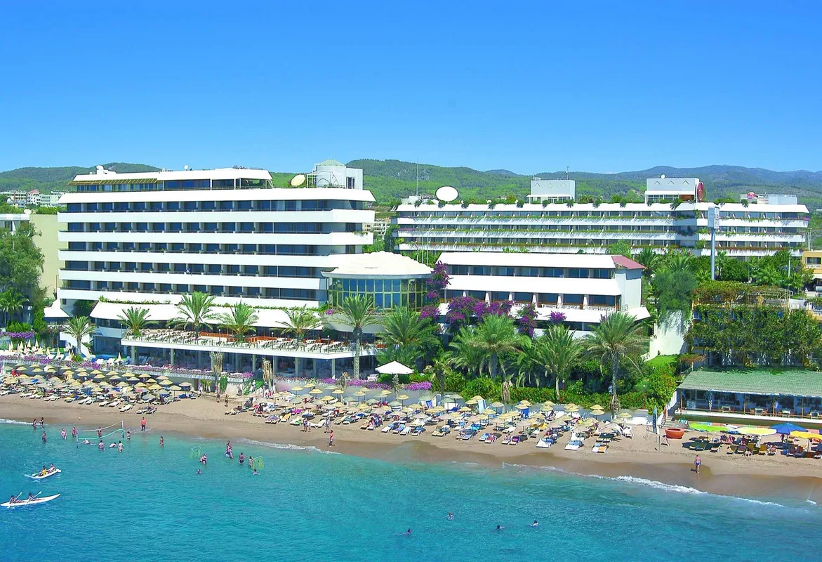 Rubi Hotel — hoofdfoto