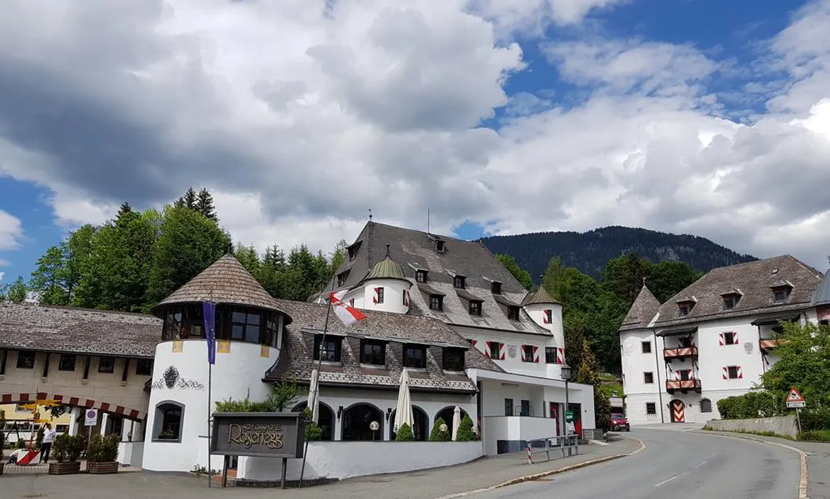 Schlosshotel Rosenegg — hoofdfoto