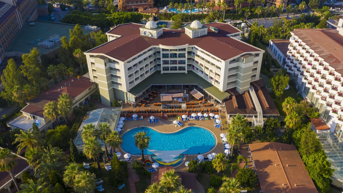 Hane Hotel, hoofdfoto