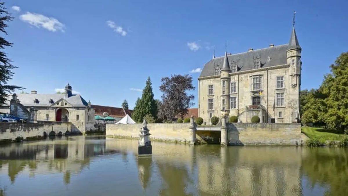 Kasteel Schaloen Vakantiewoningen & Hotel — hoofdfoto