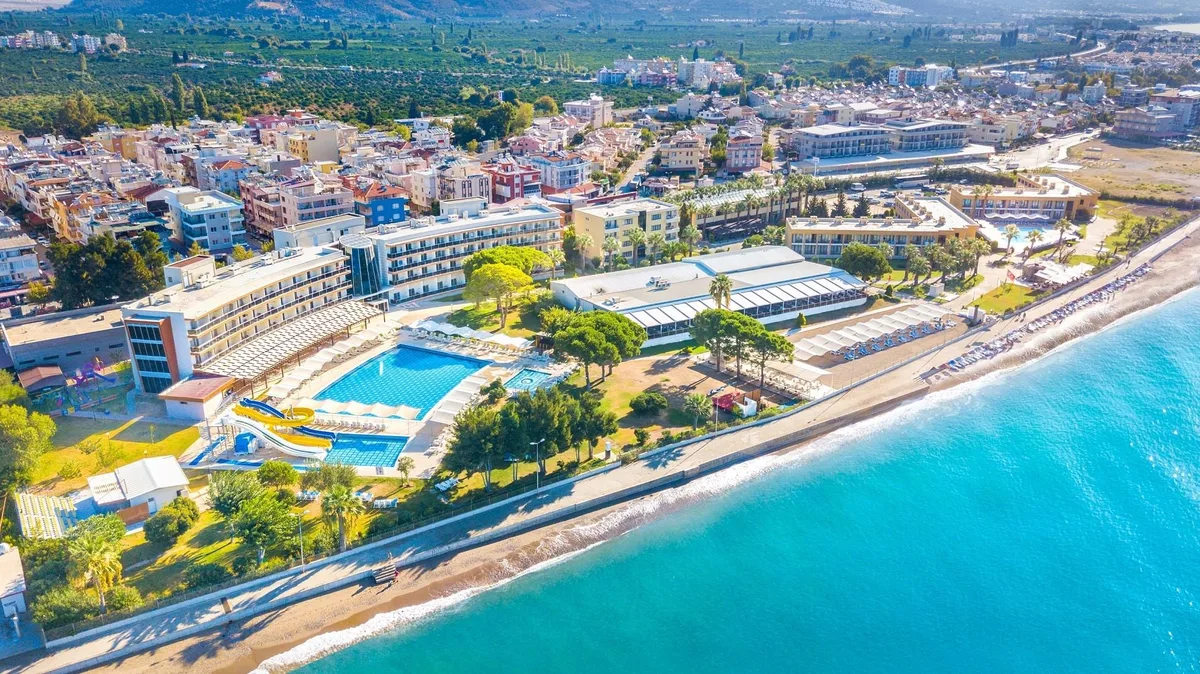 Royal Beach Club Hotel — hoofdfoto