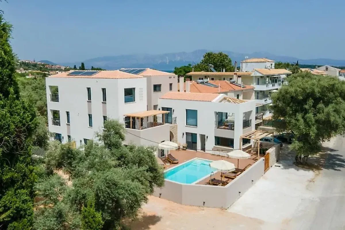 13 Keys Luxury Suites — hoofdfoto