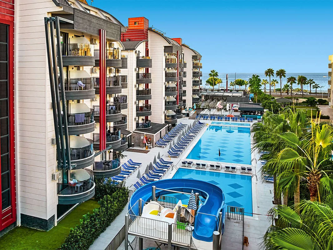 Grand Uysal Beach & Spa Hotel — hoofdfoto