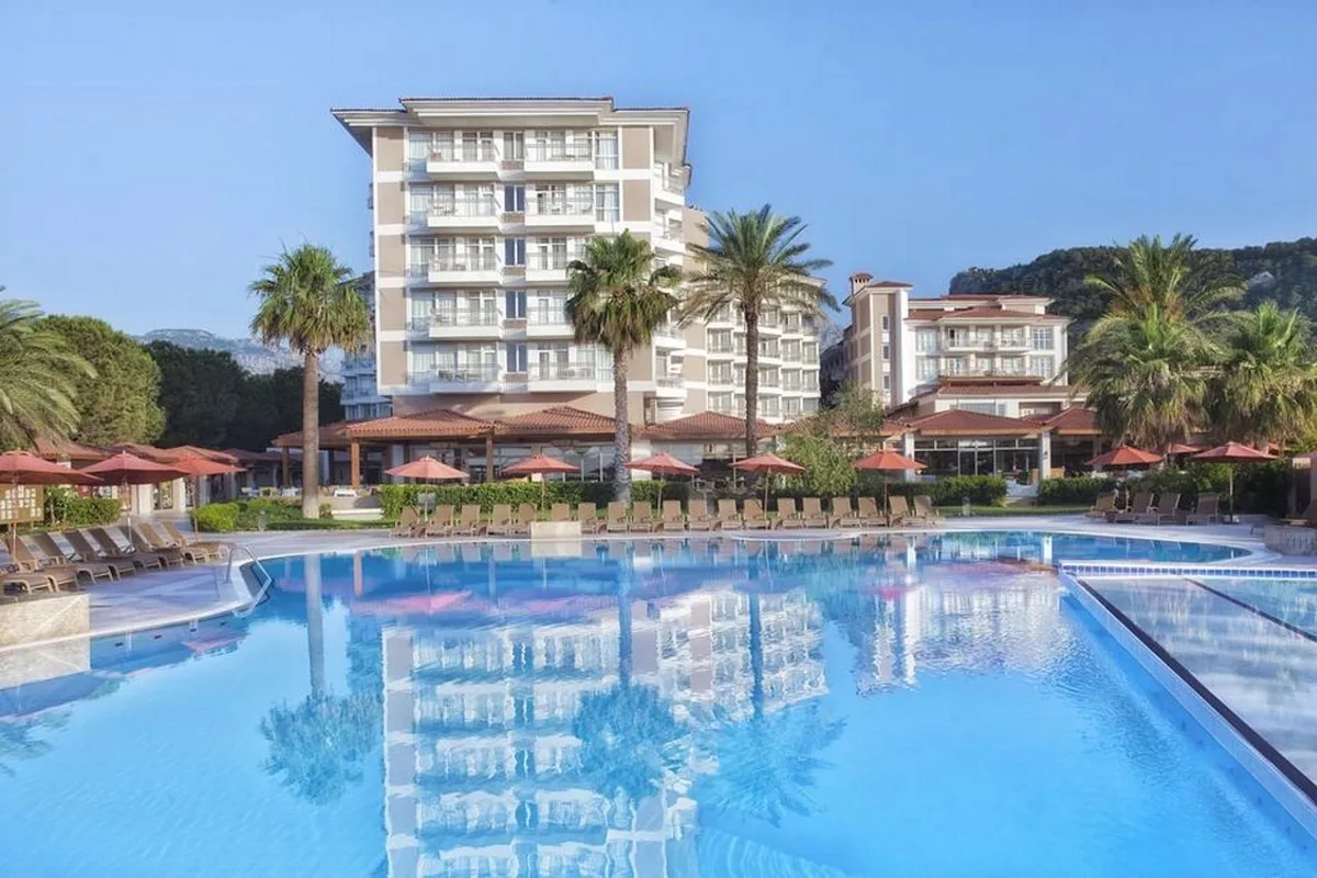 Akka Alinda Hotel — hoofdfoto