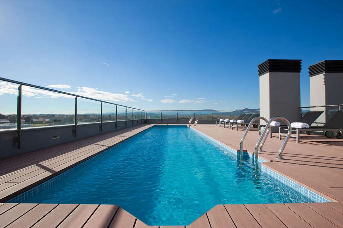 Double Tree by Hilton Girona — hoofdfoto