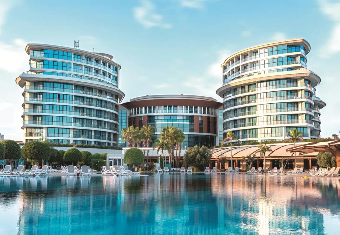 Baia Lara Hotel — hoofdfoto