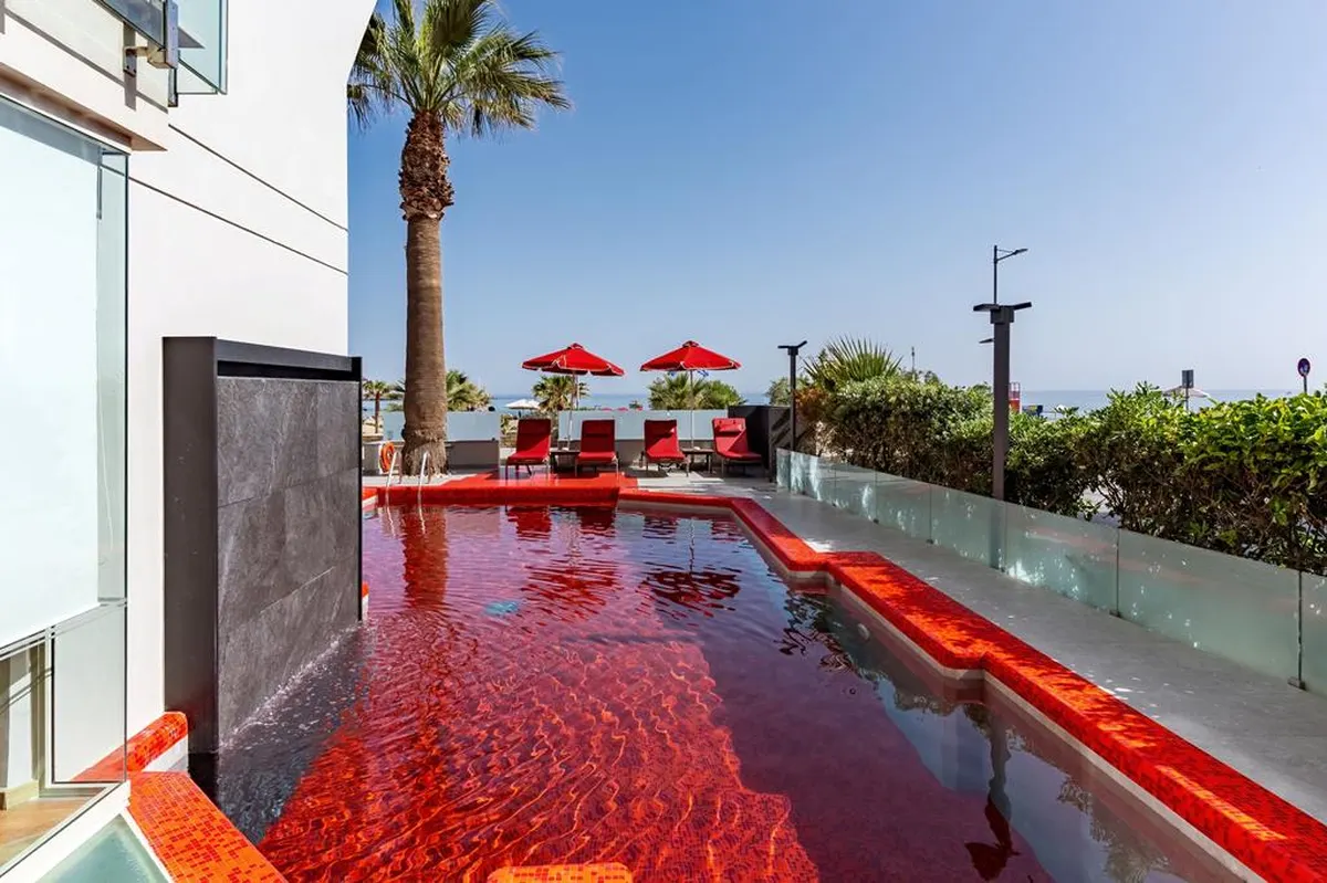 Kriti Beach — hoofdfoto