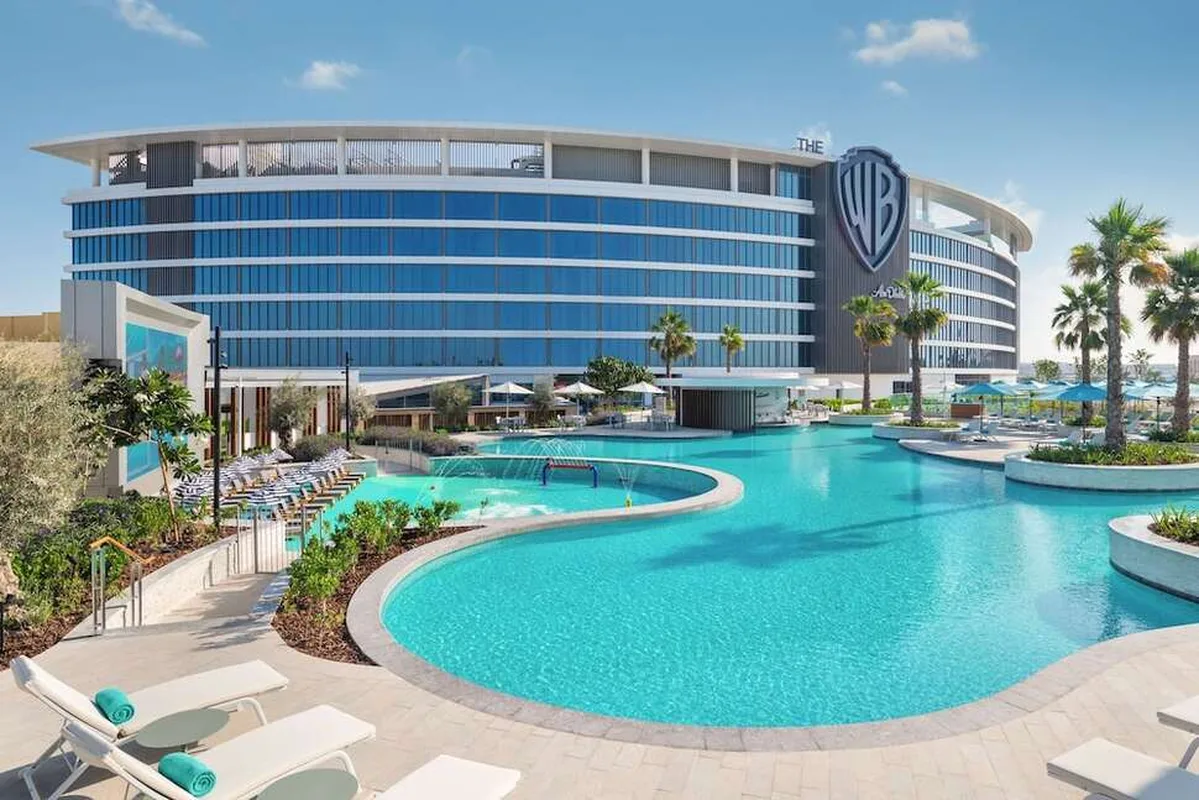 The WB Abu Dhabi Curio Collection by Hilton — hoofdfoto