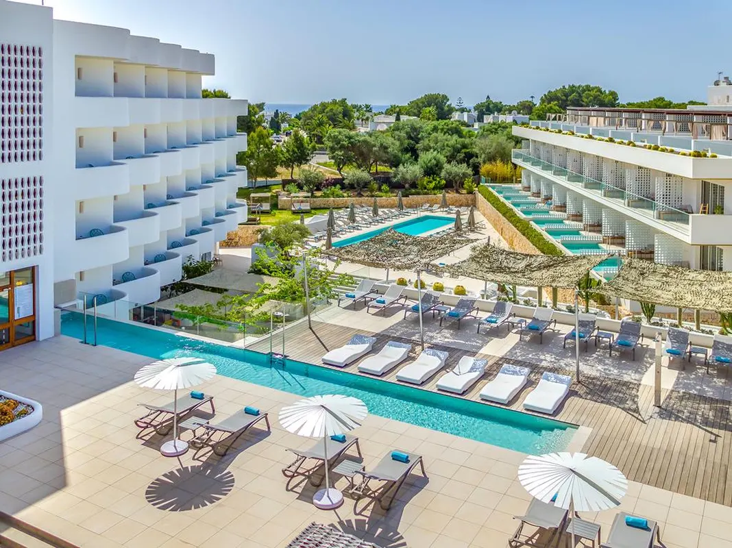 Inturotel Cala Esmeralda Beach Hotel & Spa — hoofdfoto