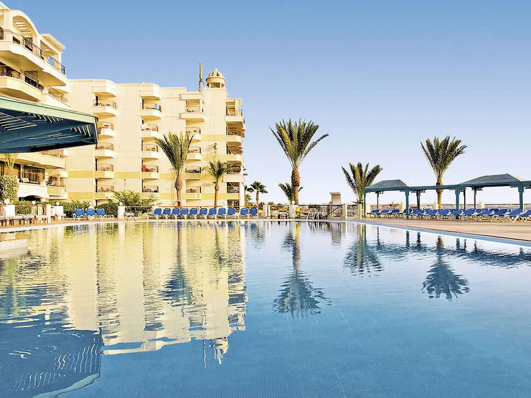 Sunrise Holidays Resort — hoofdfoto