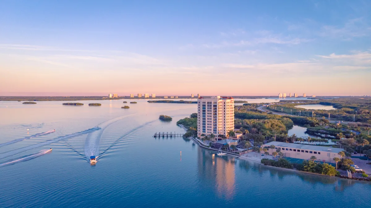 Lovers Key Resort — hoofdfoto