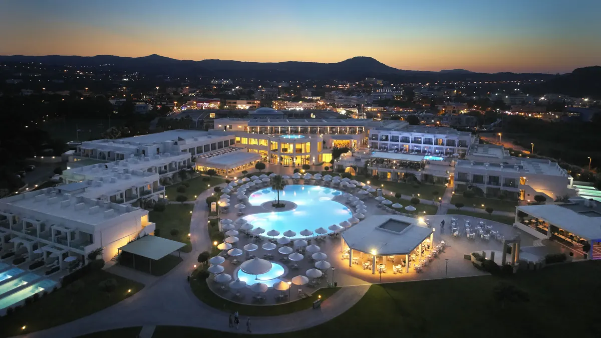Apollo Blue Hotel — hoofdfoto