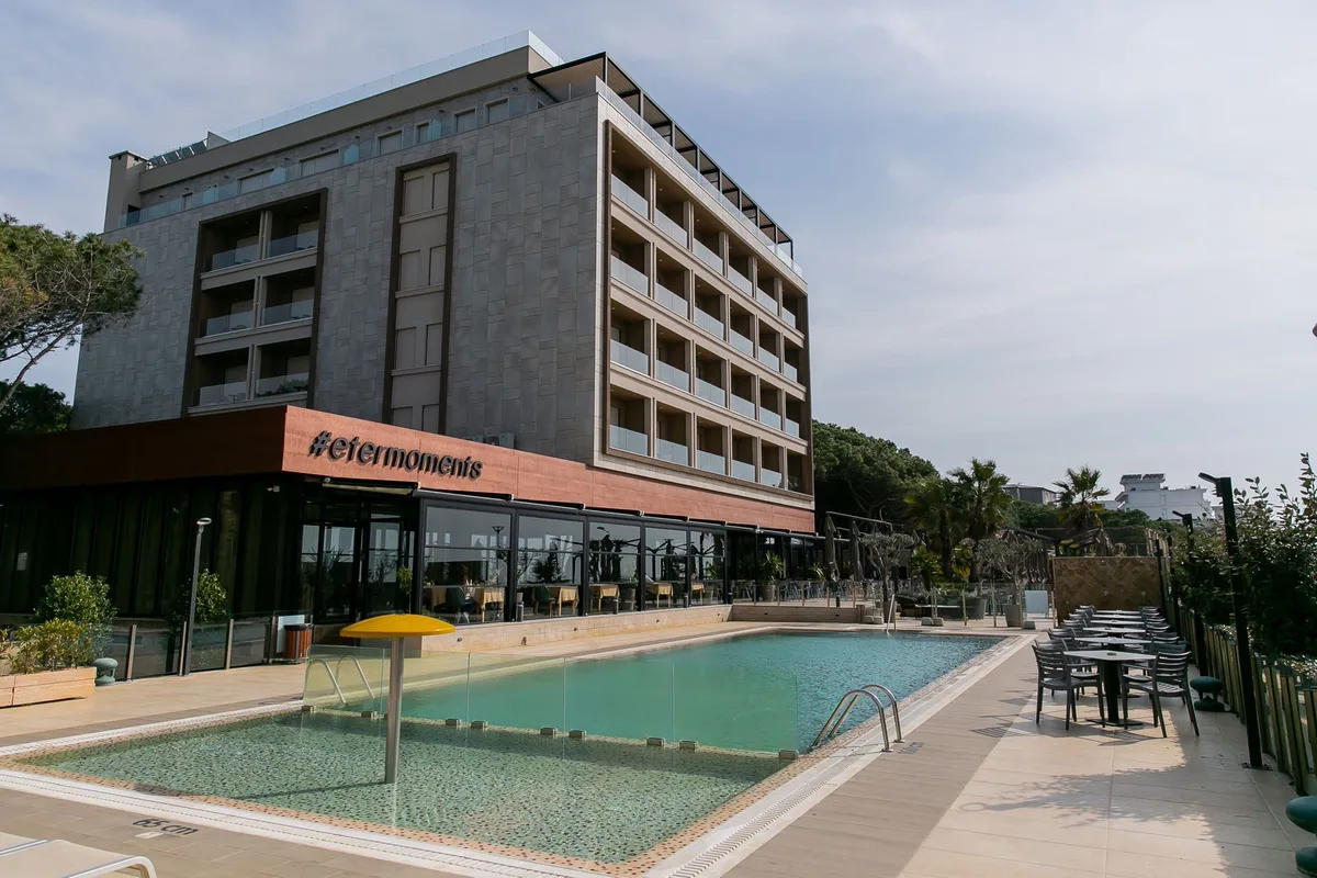 Eter Hotel — hoofdfoto
