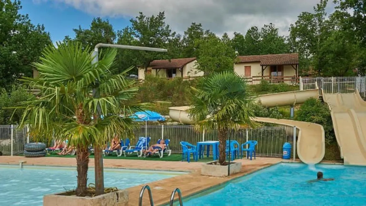 Village des Cigales — hoofdfoto