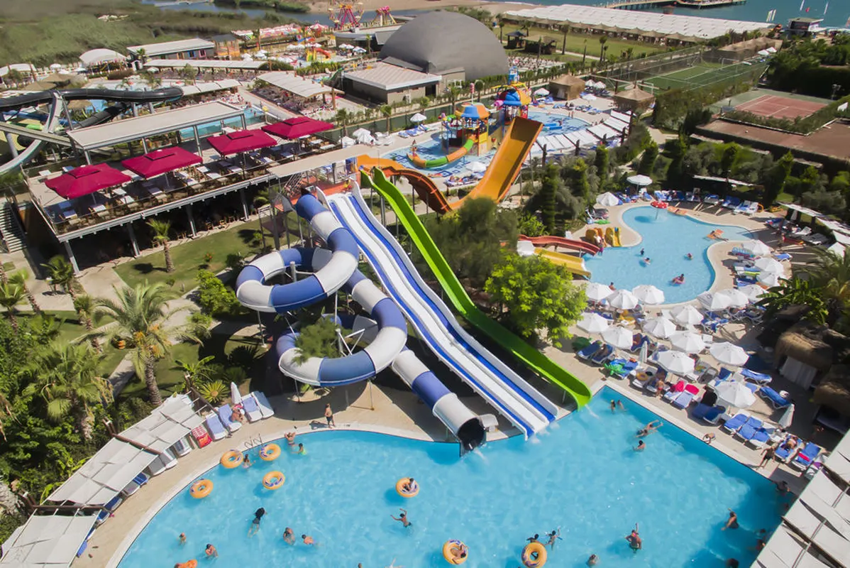 Hotel Saturn Palace Resort — hoofdfoto