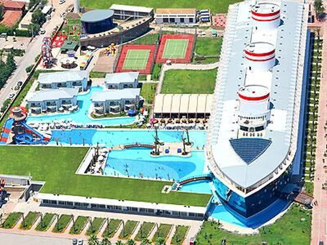 Transatlantik Hotel And Spa — hoofdfoto