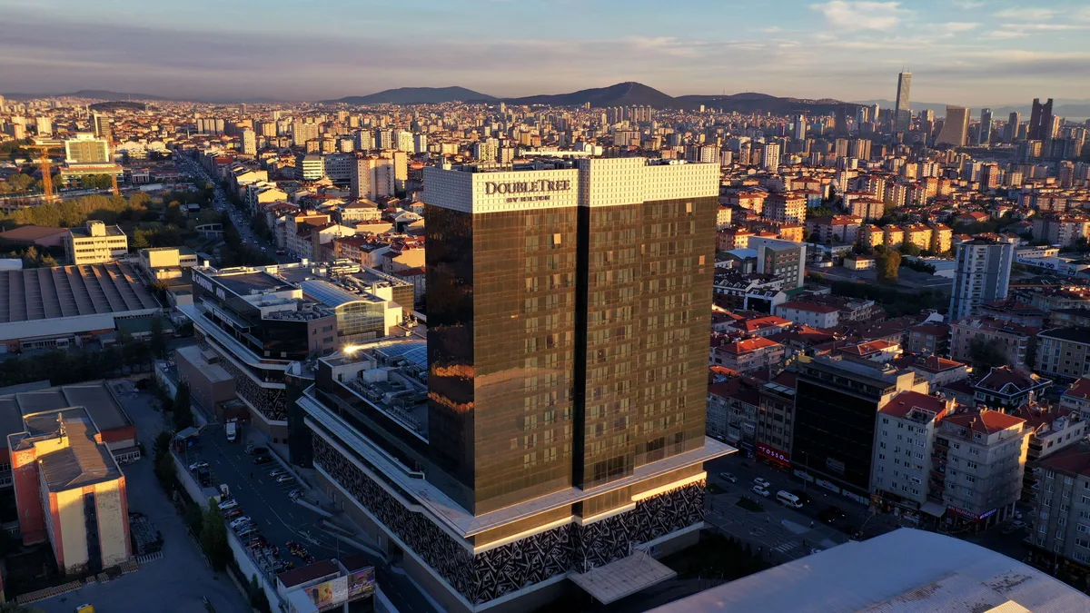 DoubleTree by Hilton Istanbul Umraniye — hoofdfoto