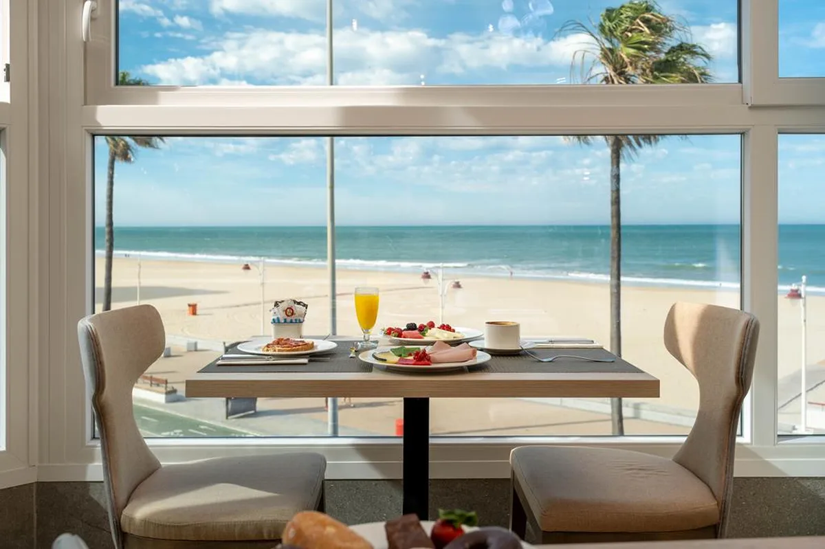 Hotel Cadiz Bahia — hoofdfoto