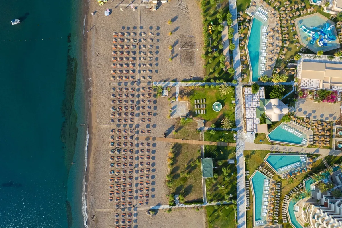 Pegasos Deluxe Beach Hotel — hoofdfoto