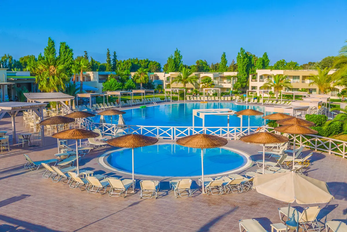 Kipriotis Maris Suites — hoofdfoto
