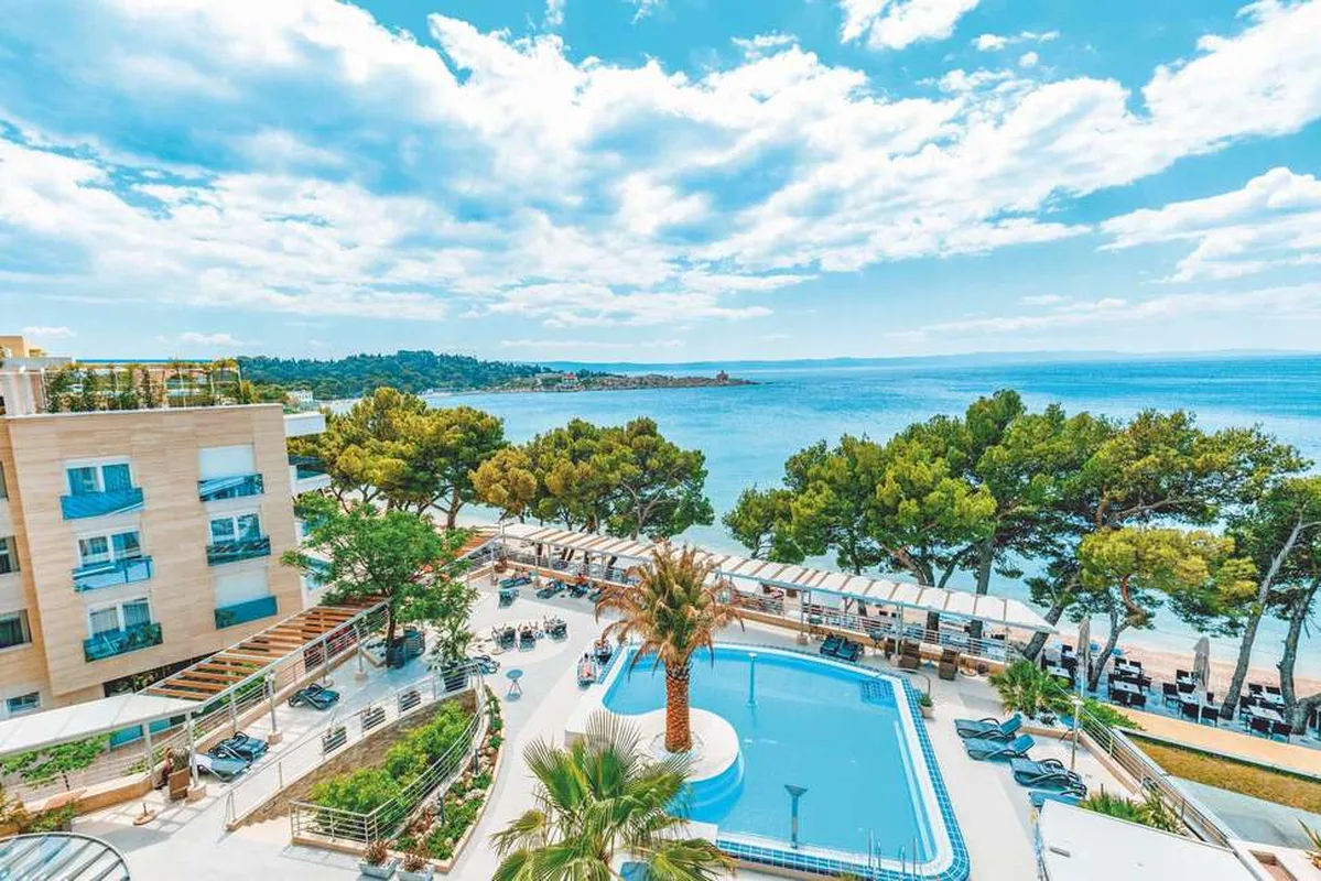 Hotel Park Makarska — hoofdfoto
