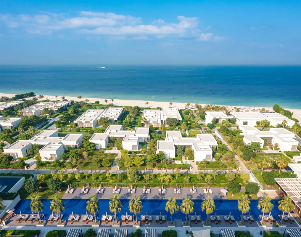 Al Zorah Beach Resort — hoofdfoto