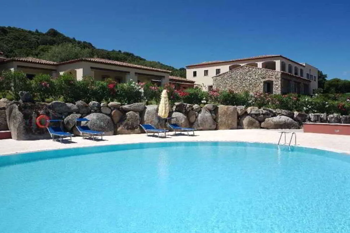 Hotel Valkarana — hoofdfoto