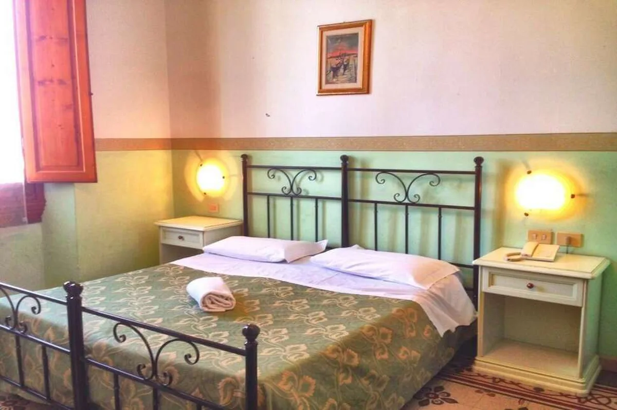 Hotel Desiree Florence — hoofdfoto