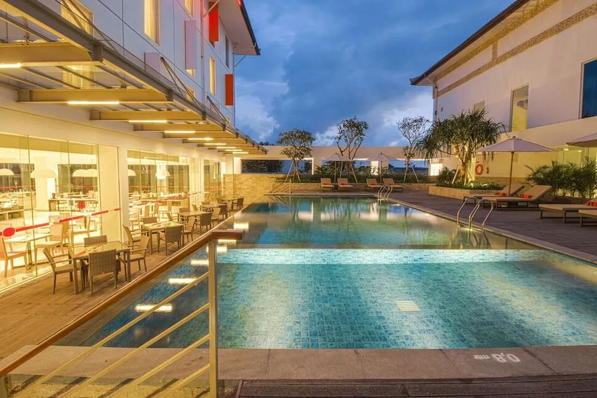 Harris Hotel & Conventions Denpasar Bali — hoofdfoto