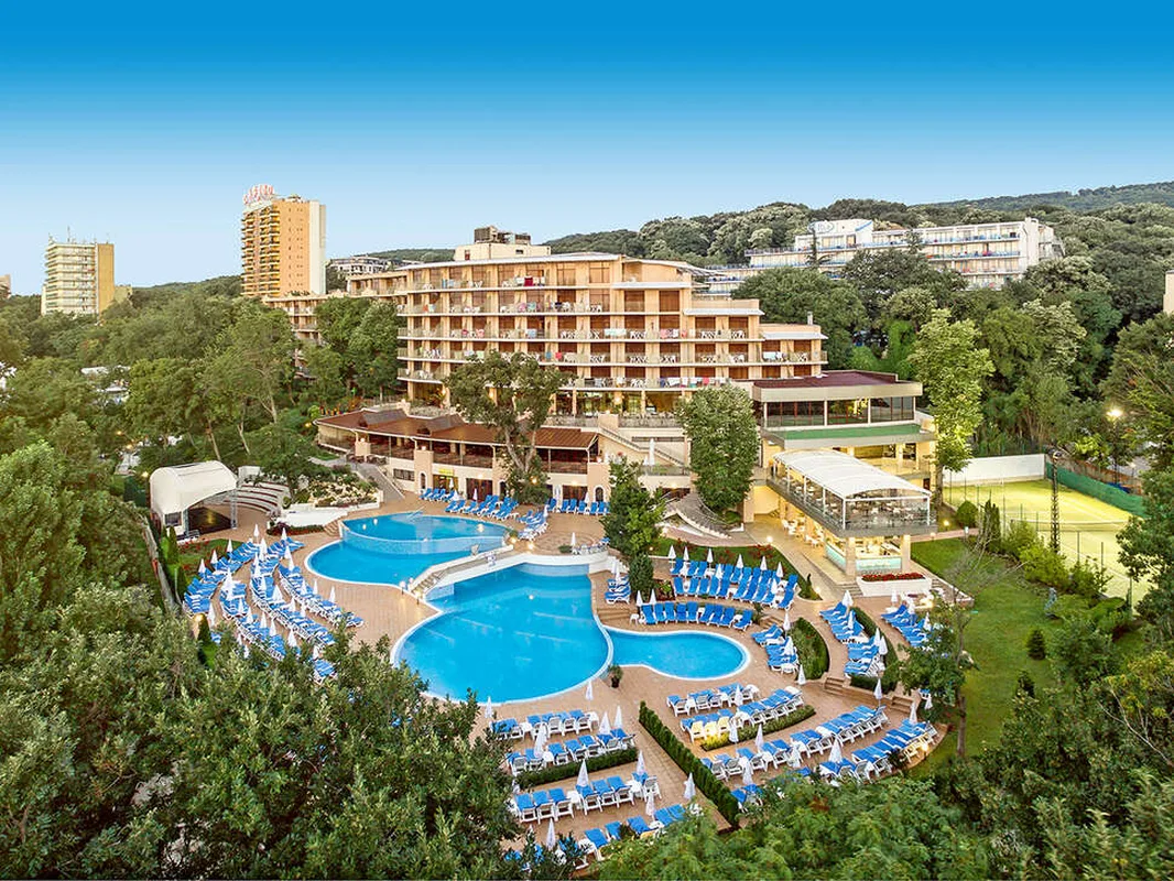 Hotel Kristal — hoofdfoto