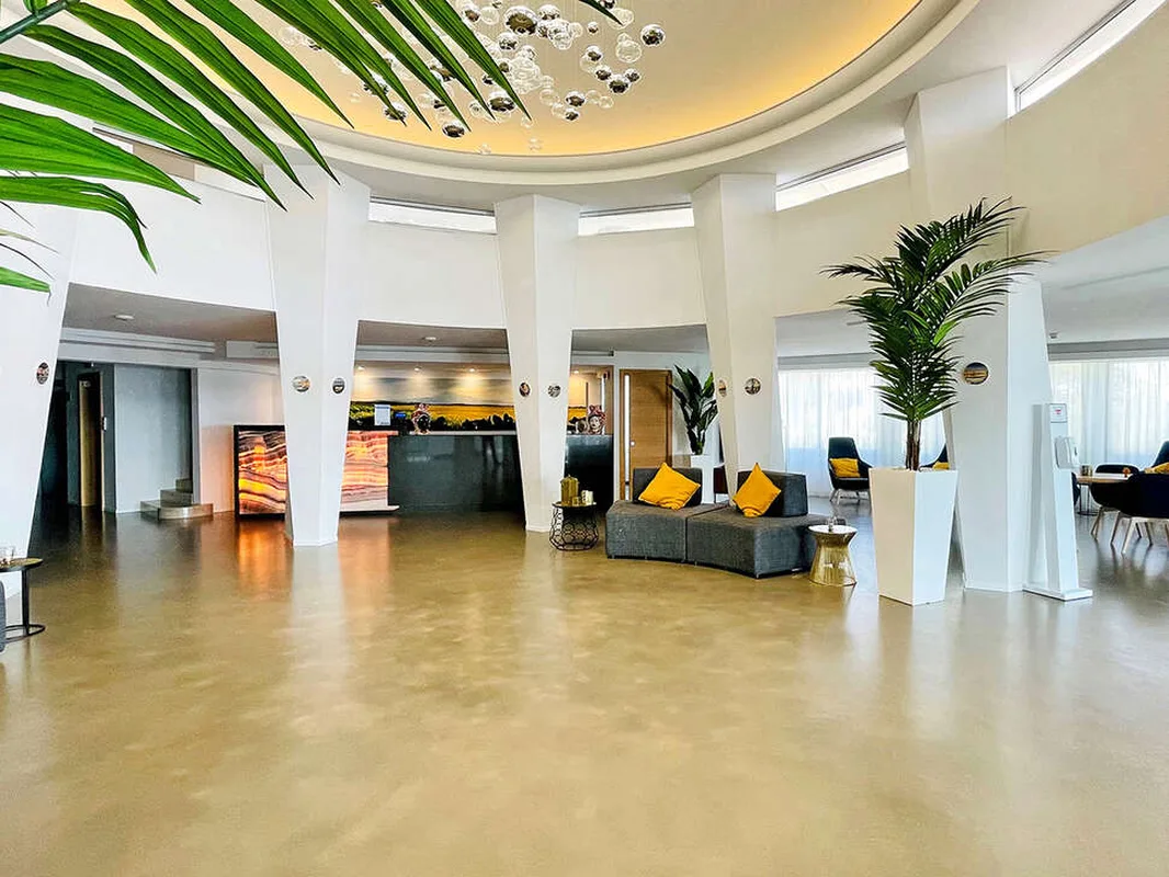 Grand Hotel Faraglioni — hoofdfoto
