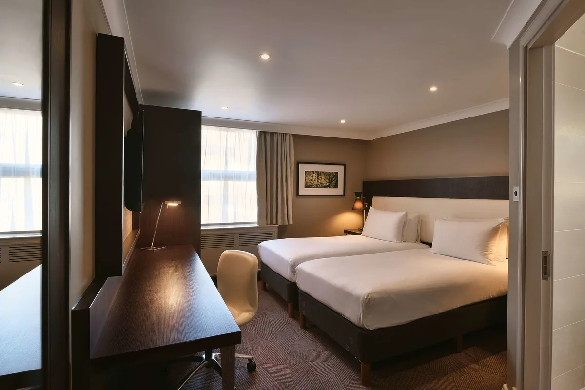 DoubleTree by Hilton Hotel London - Ealing — hoofdfoto