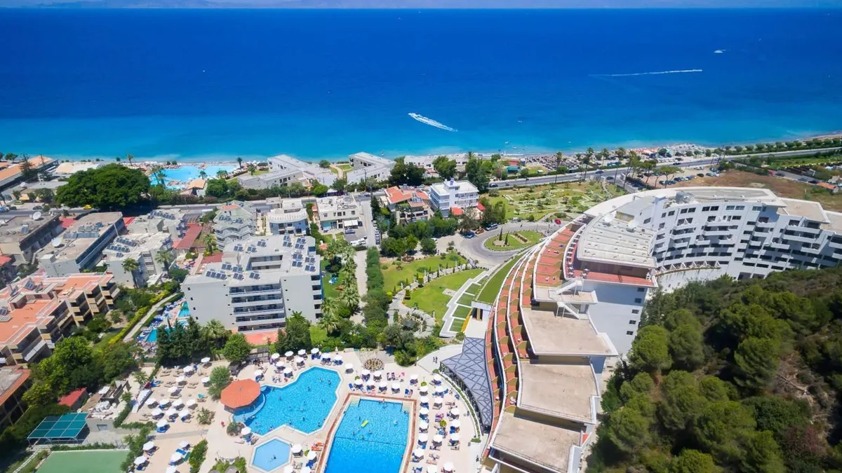 Olympic Palace Resort Hotel & Convention Center — hoofdfoto