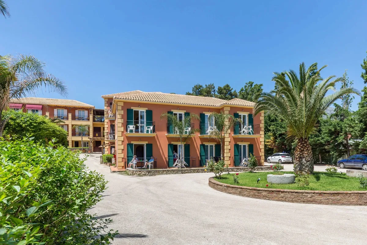 Makis Hotel, hoofdfoto