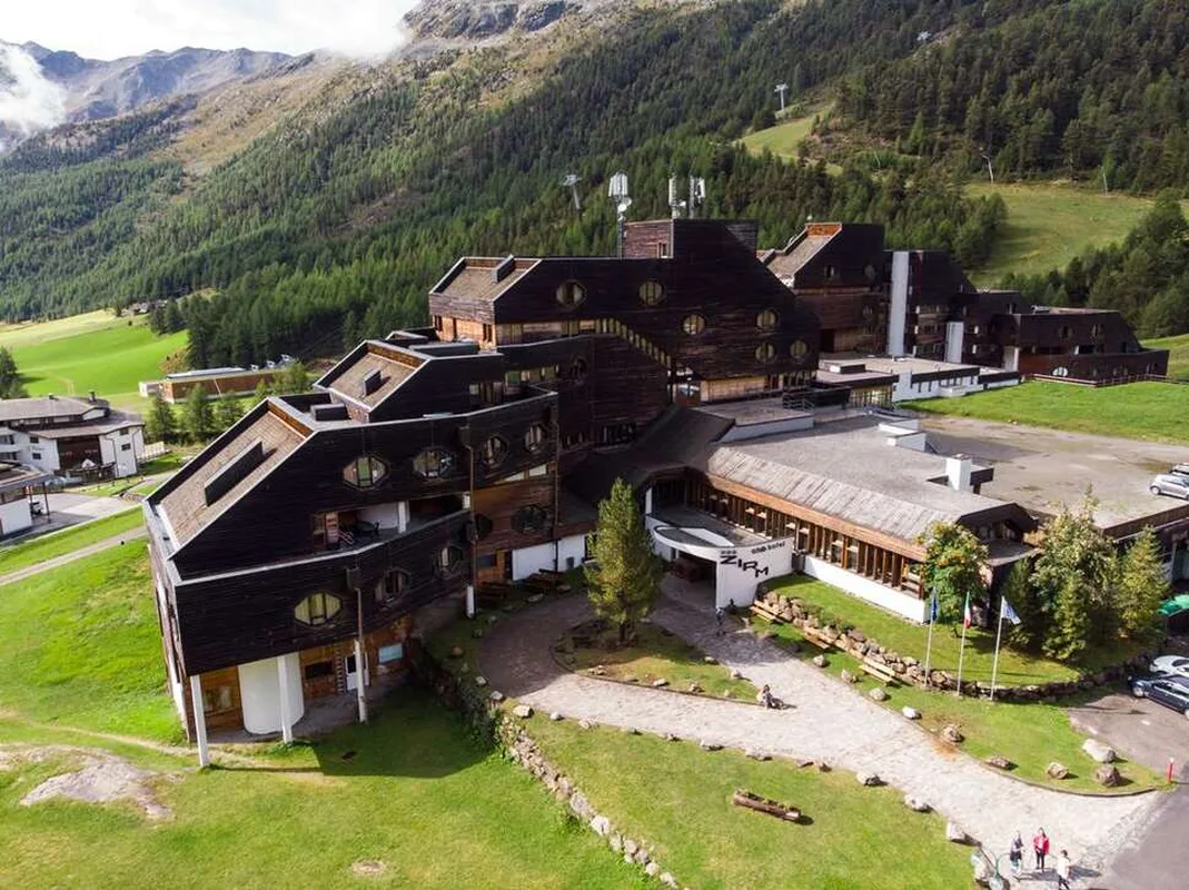 Blu Hotels Senales — hoofdfoto