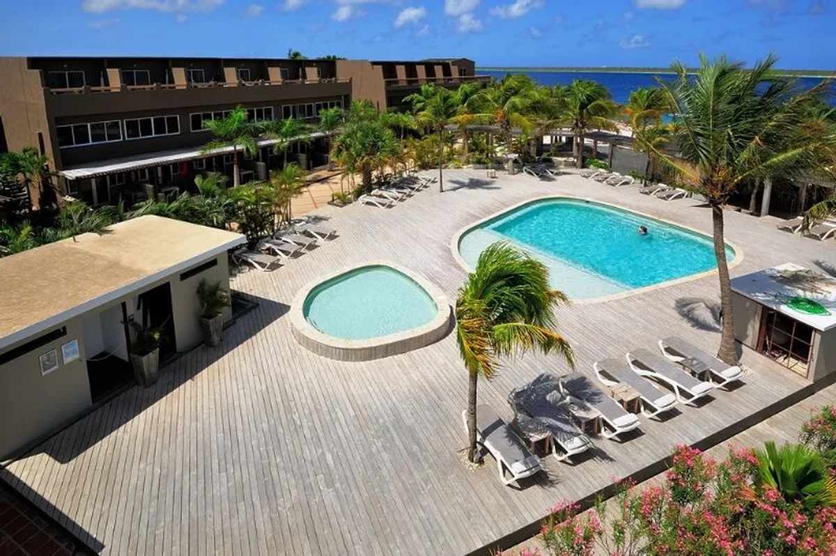 Eden Beach Resort — hoofdfoto
