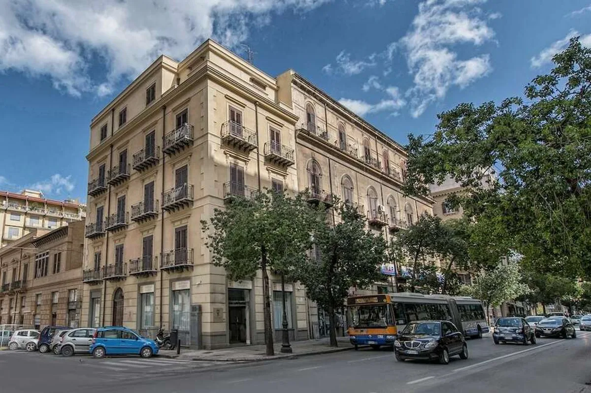 Artemisia Palace Hotel — hoofdfoto